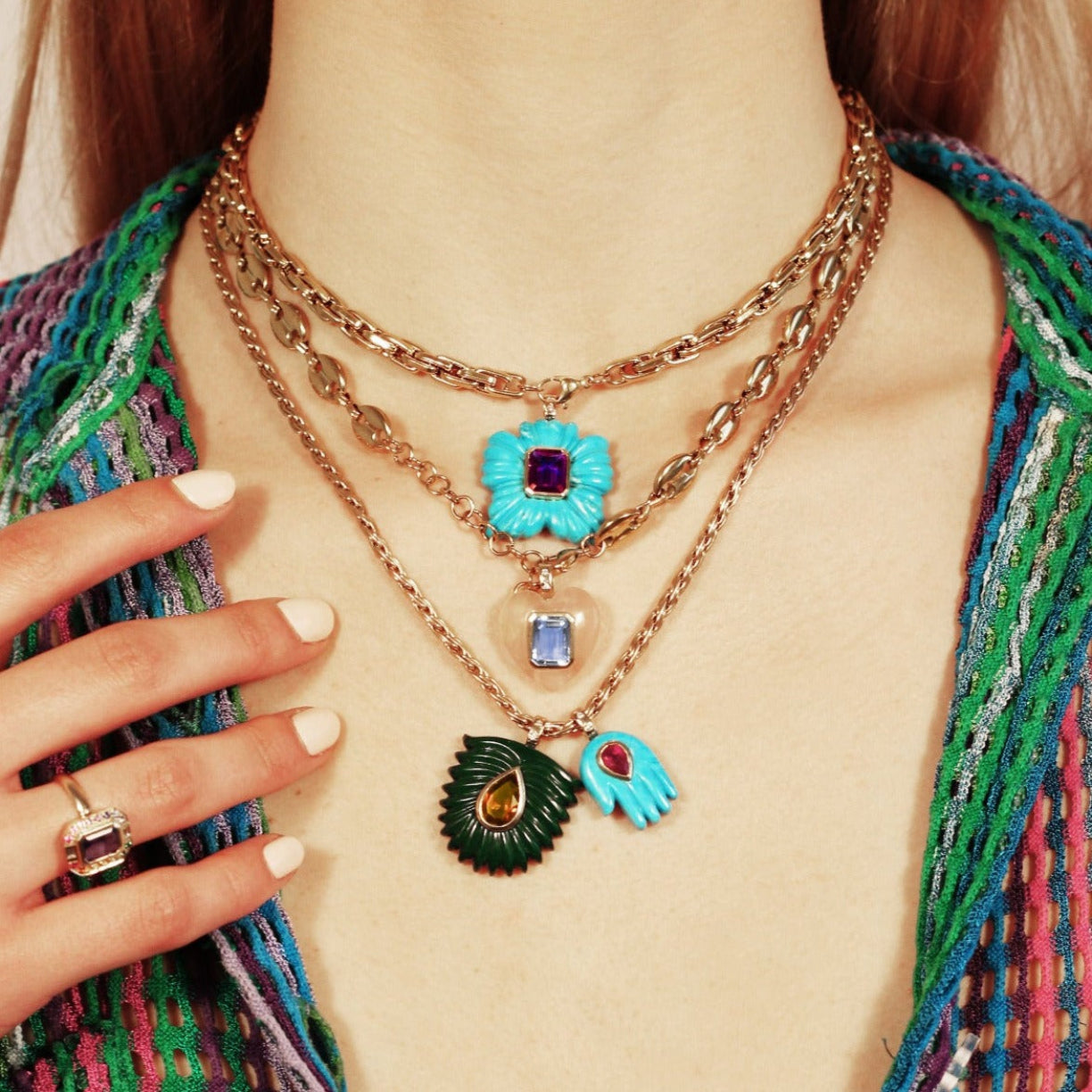 Pendentif Main turquoise