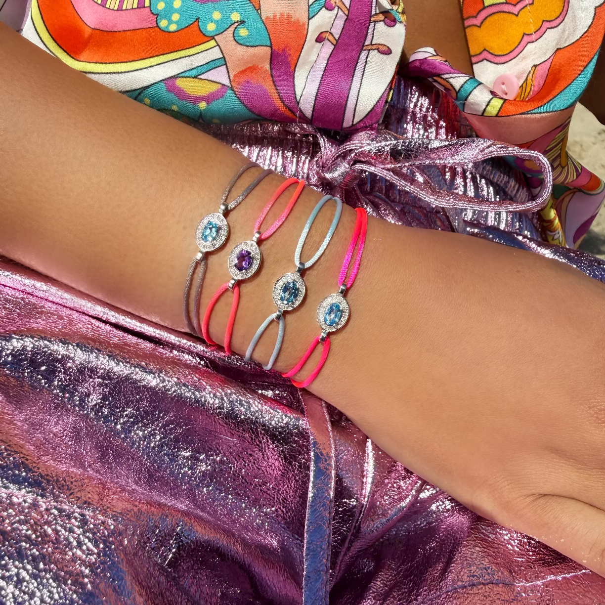 neon-pink forever bracelet - amethyst