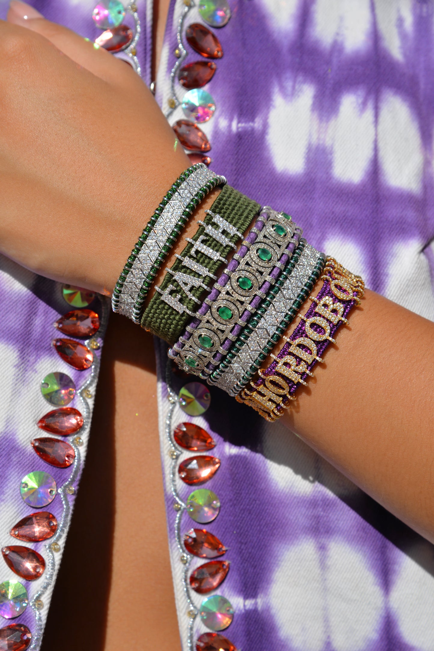 Sao Paulo Lilas and Emeralds bracelet 