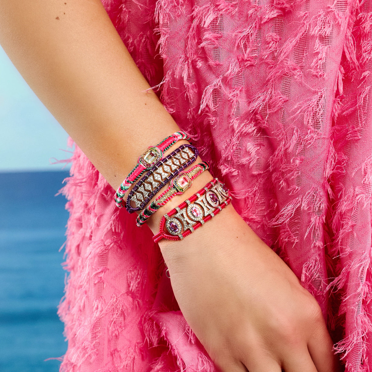 neon-pink amy bracelet - crystal